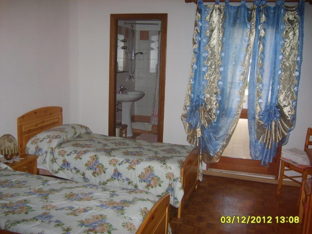 Antico Albergo Sant'Antonio Fonzaso Kamer foto