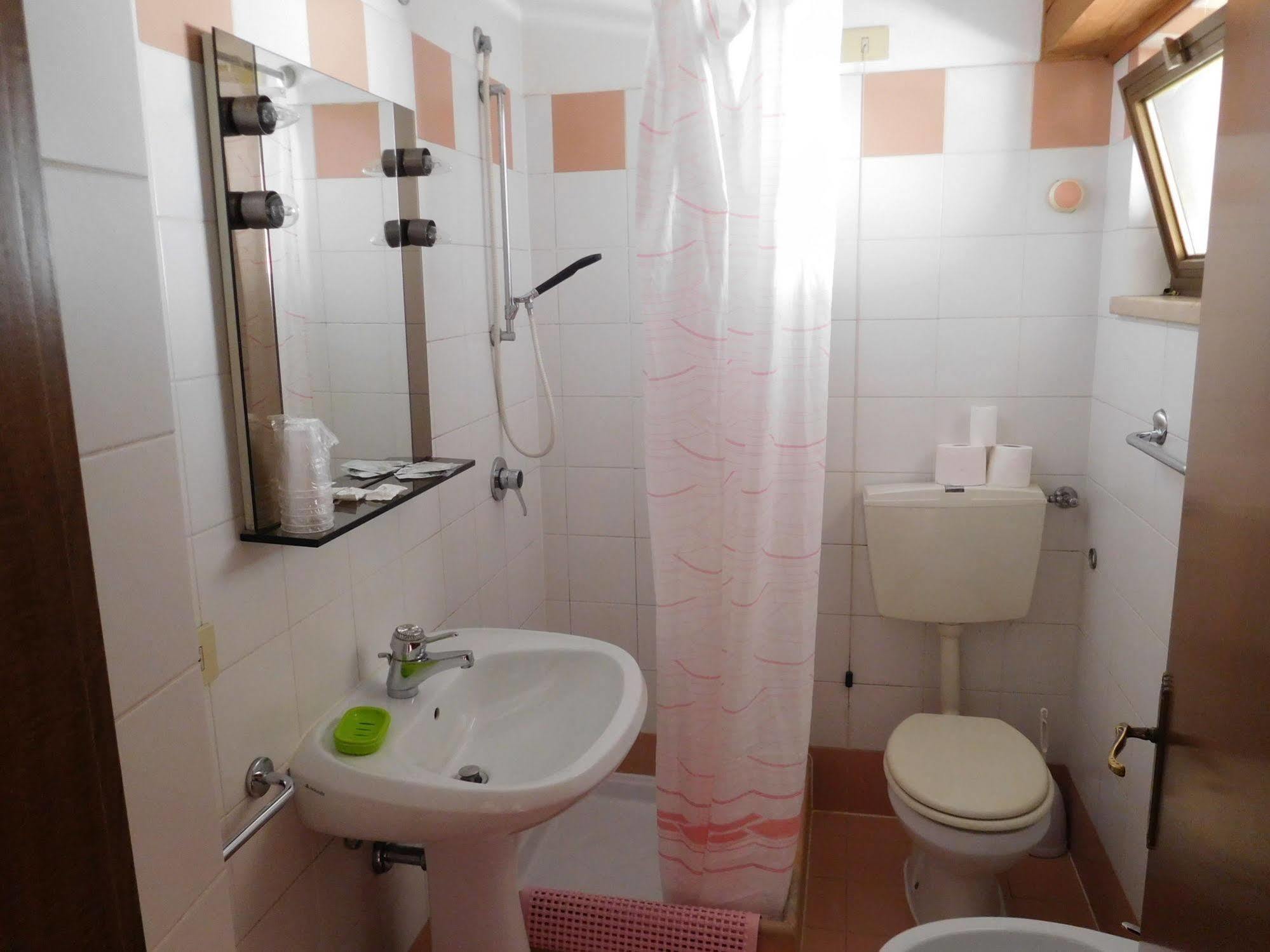 Antico Albergo Sant'Antonio Fonzaso Buitenkant foto