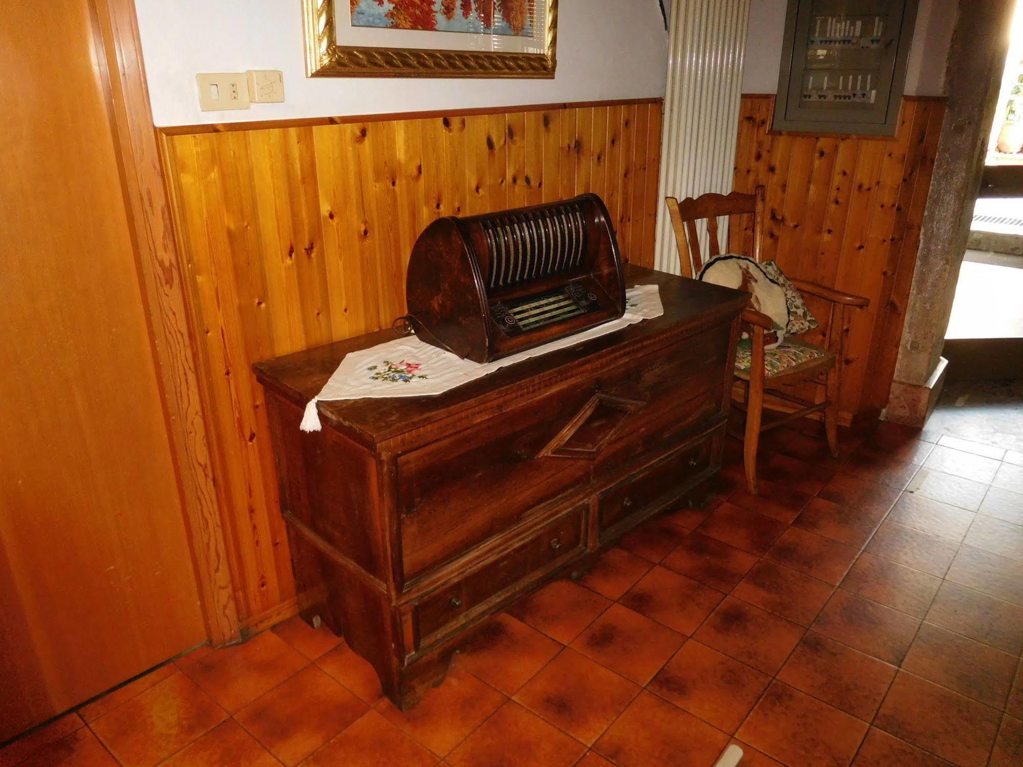 Antico Albergo Sant'Antonio Fonzaso Buitenkant foto