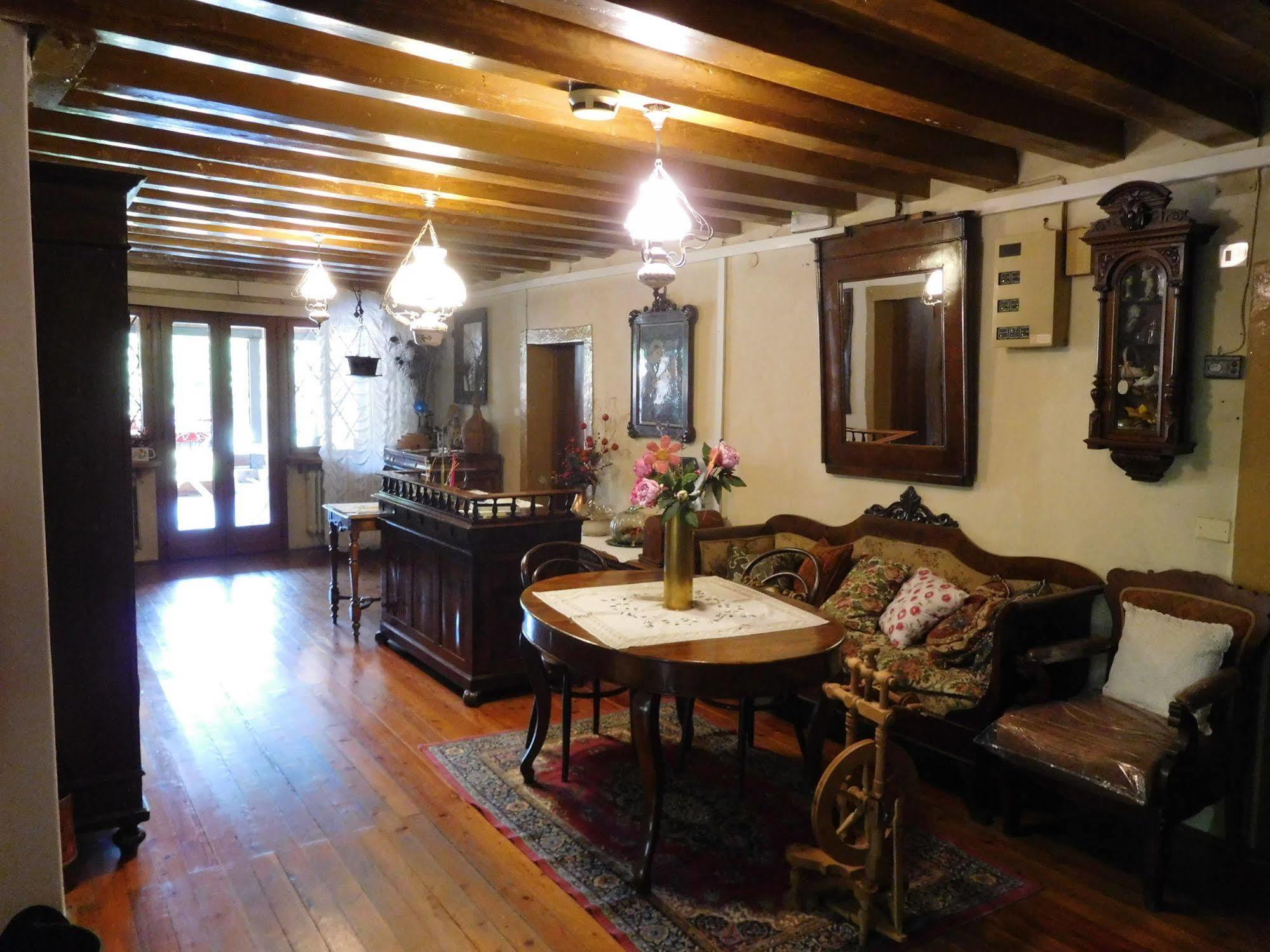 Antico Albergo Sant'Antonio Fonzaso Buitenkant foto