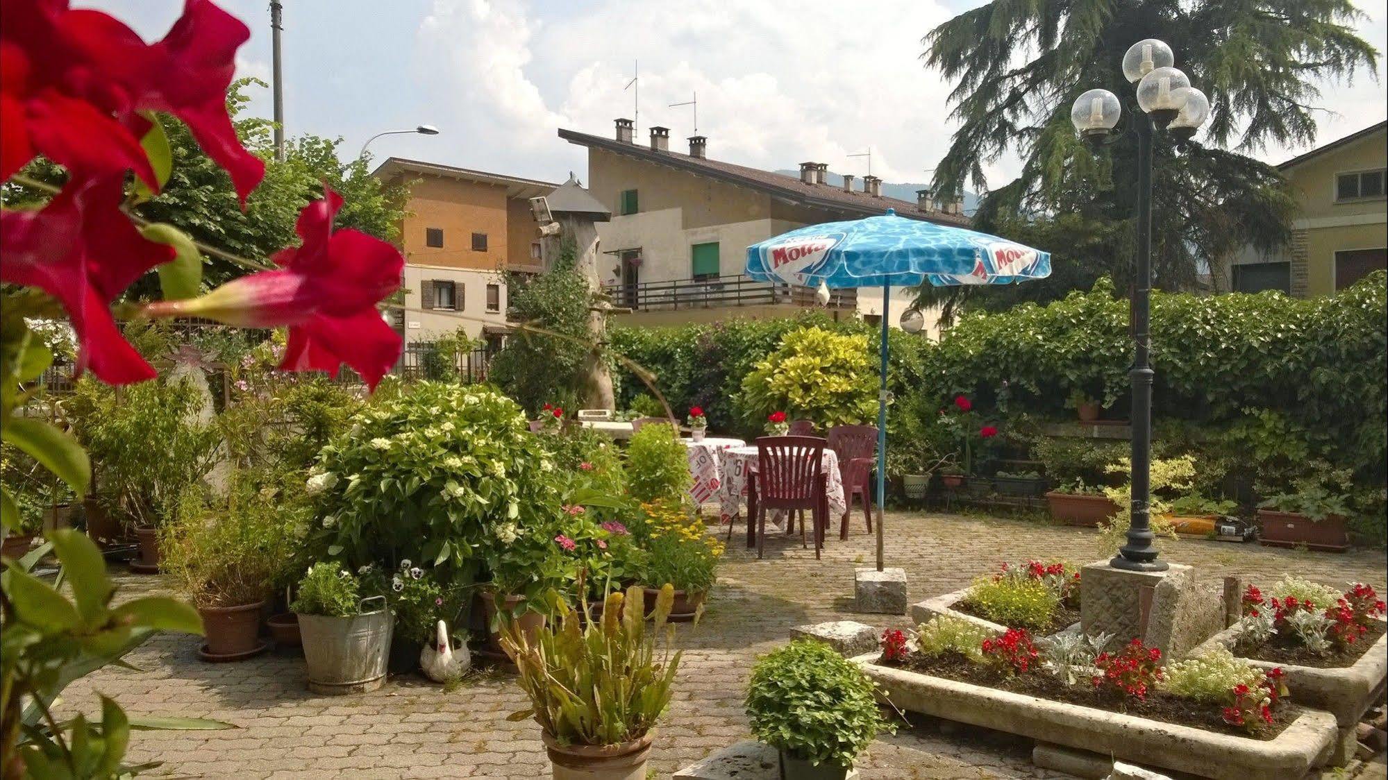 Antico Albergo Sant'Antonio Fonzaso Buitenkant foto